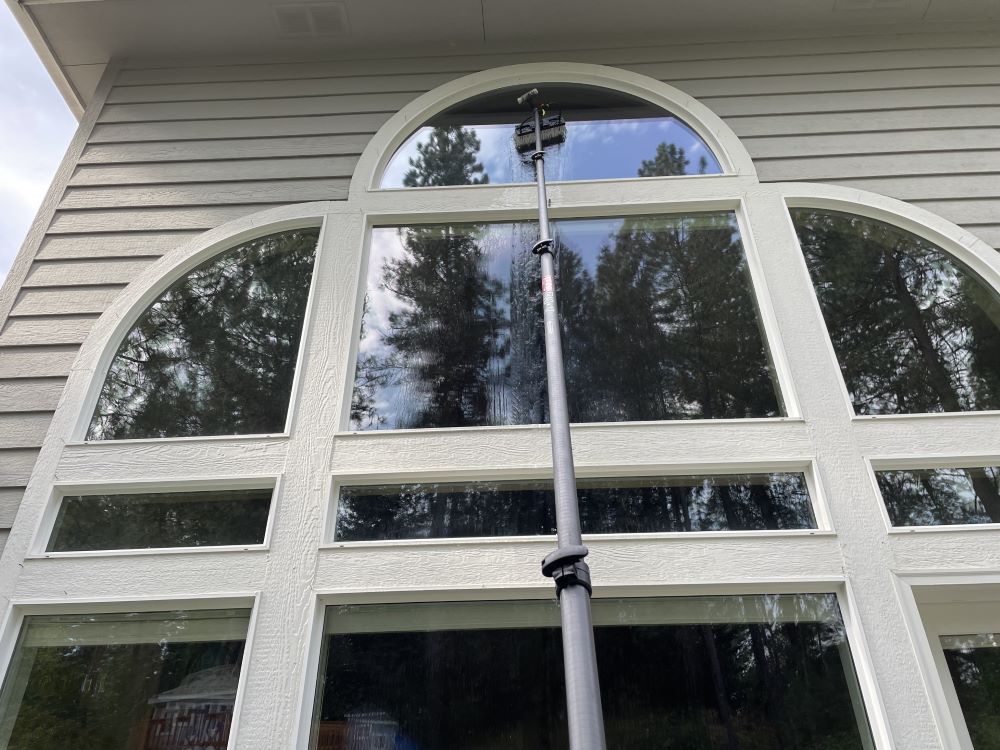 An Exterior Window Washing Completed in Spokane, WA