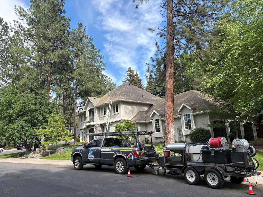 Restorative Roof Moss Removal & Soft Wash Treatment for Spokane✅